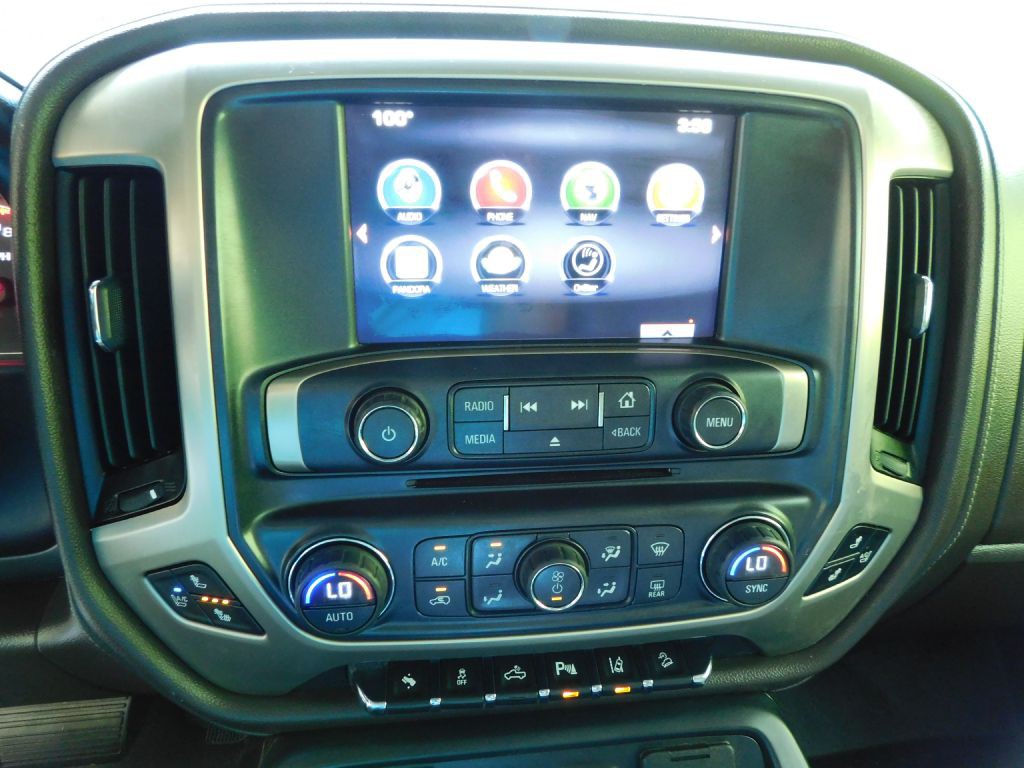 2015 GMC Sierra Image 14