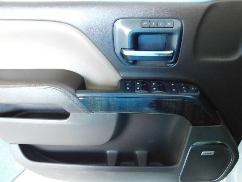 2015 GMC Sierra Image 23