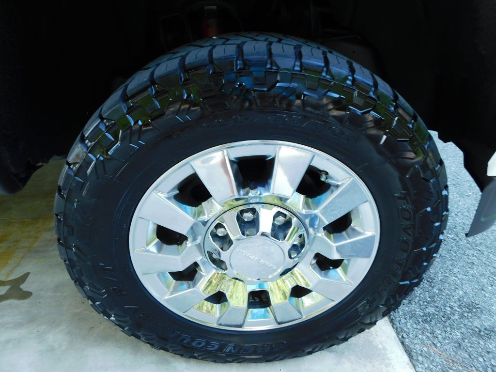 2015 GMC Sierra Image 40