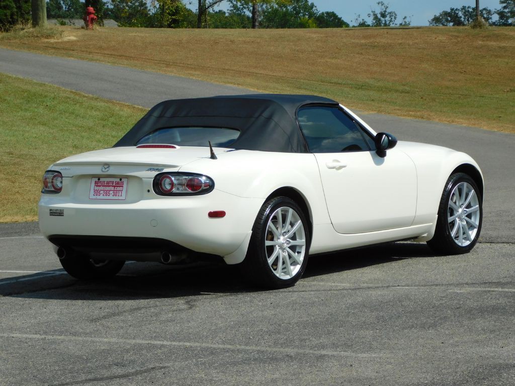 2006 Mazda MX-5 Miata Image 6