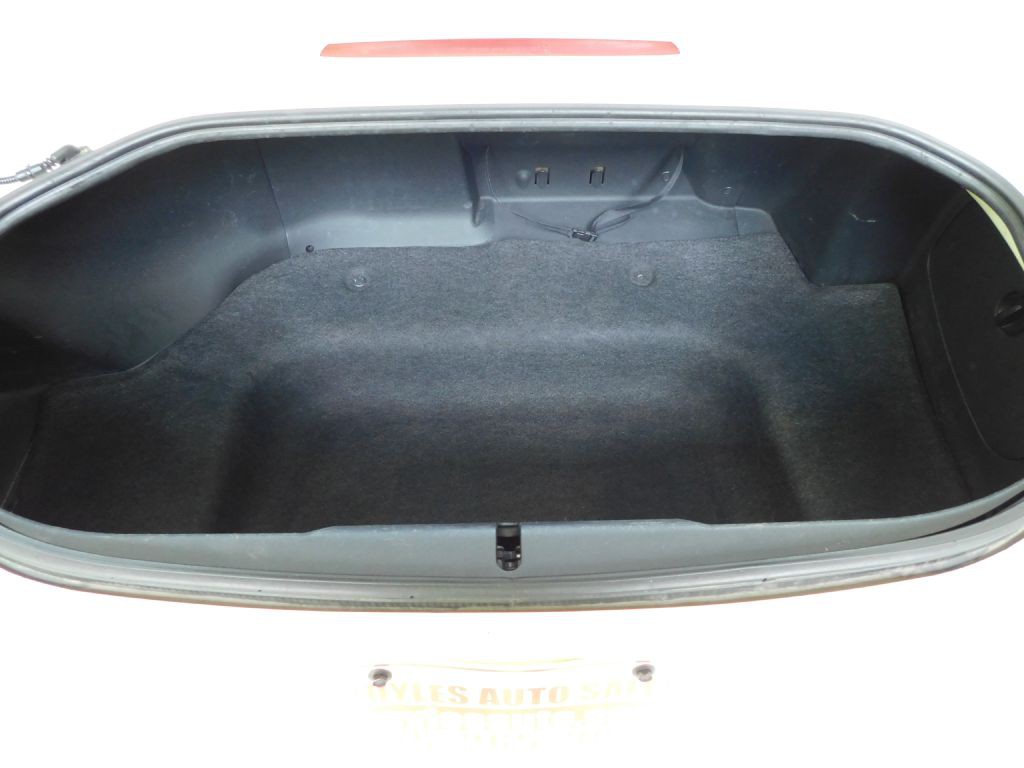 2006 Mazda MX-5 Miata Image 18