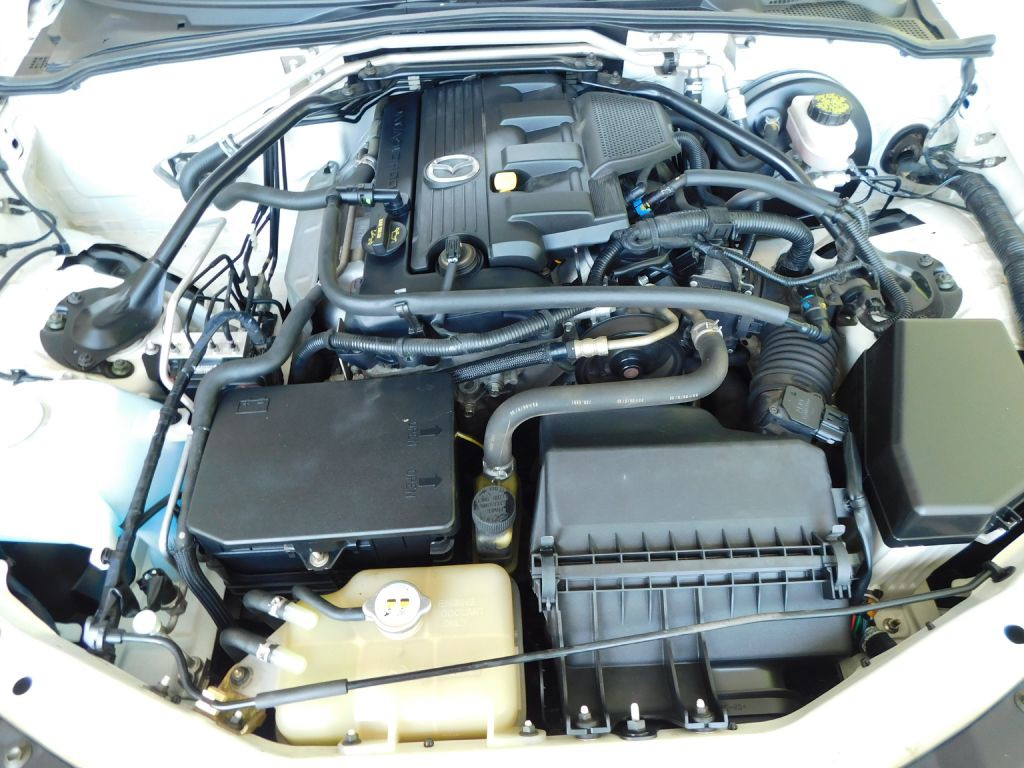 2006 Mazda MX-5 Miata Image 23