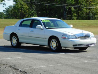 Image for 2006 Lincoln Town Car Signature Limited ID: 7681419