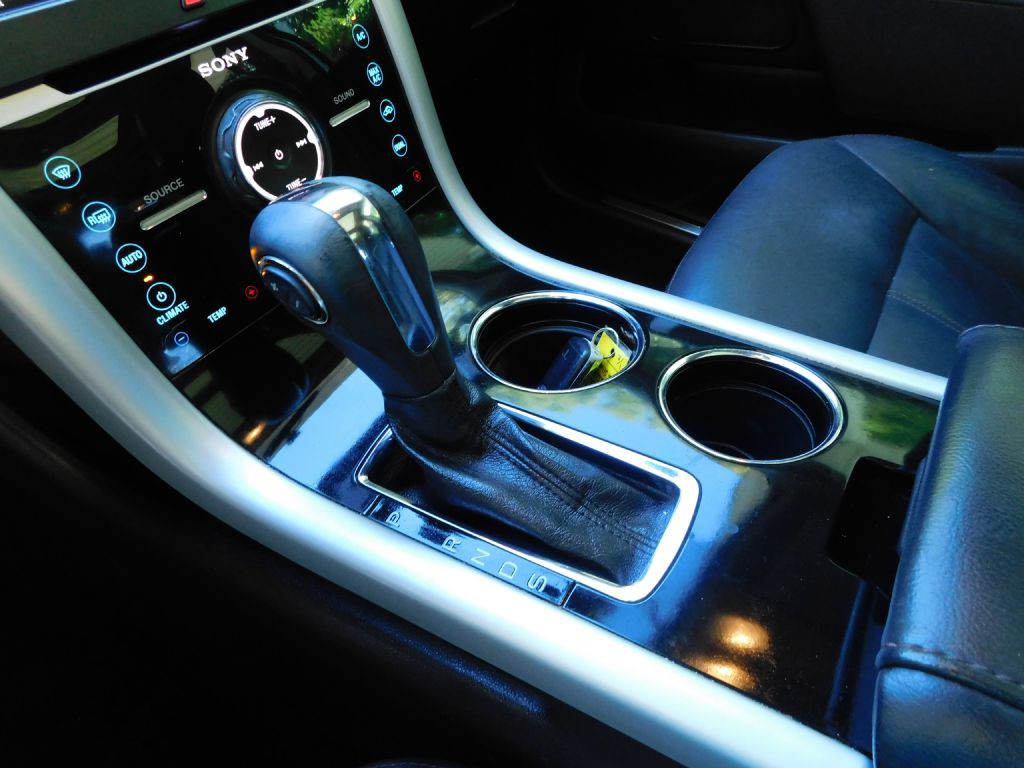2014 Ford Edge Image 16