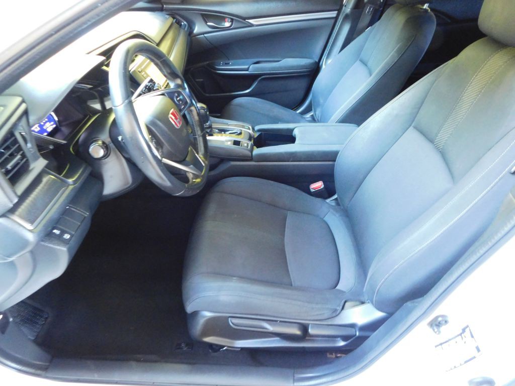 2017 Honda Civic Image 7