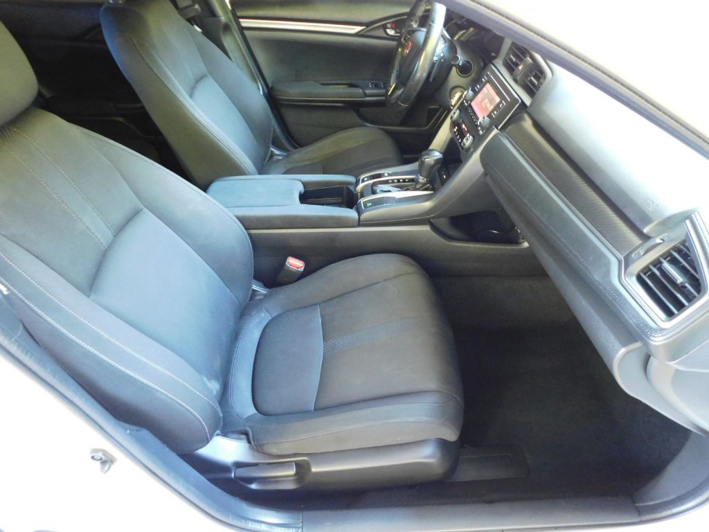 2017 Honda Civic Image 23