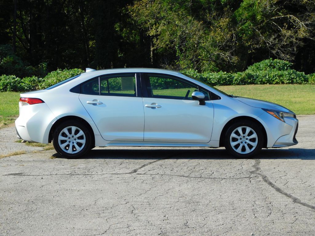 2021 Toyota Corolla Image 3
