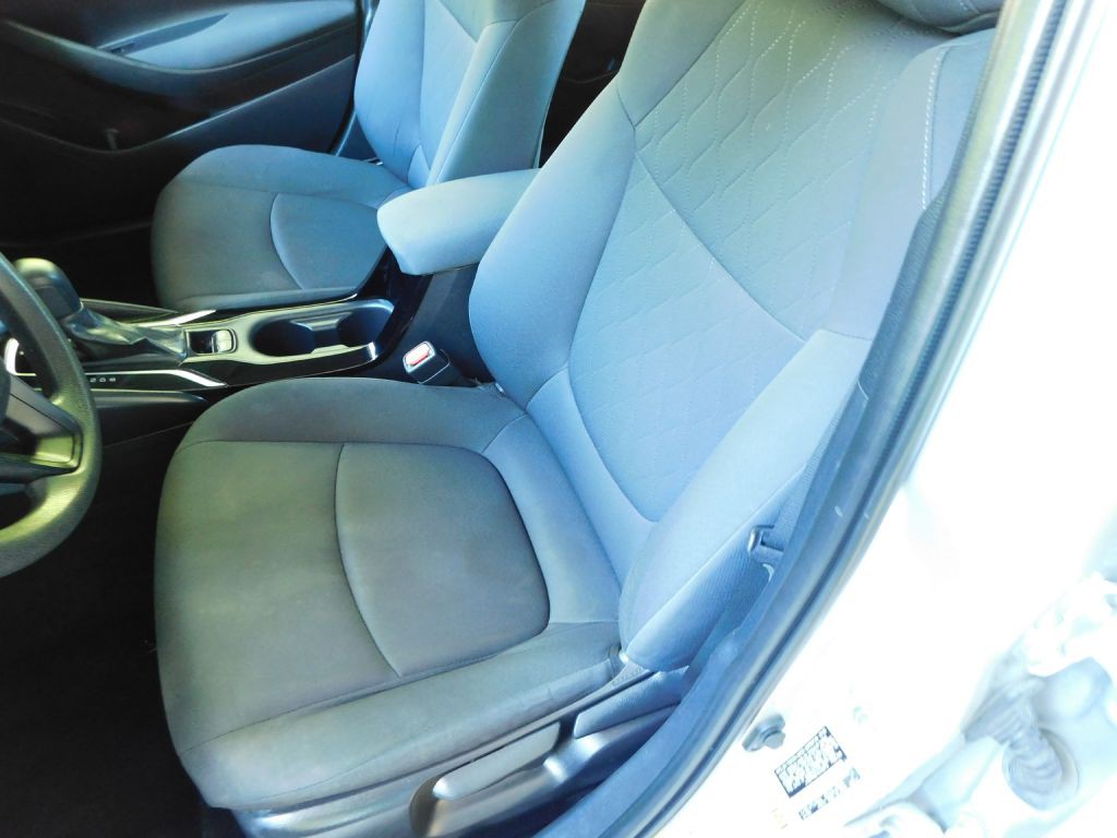 2021 Toyota Corolla Image 8
