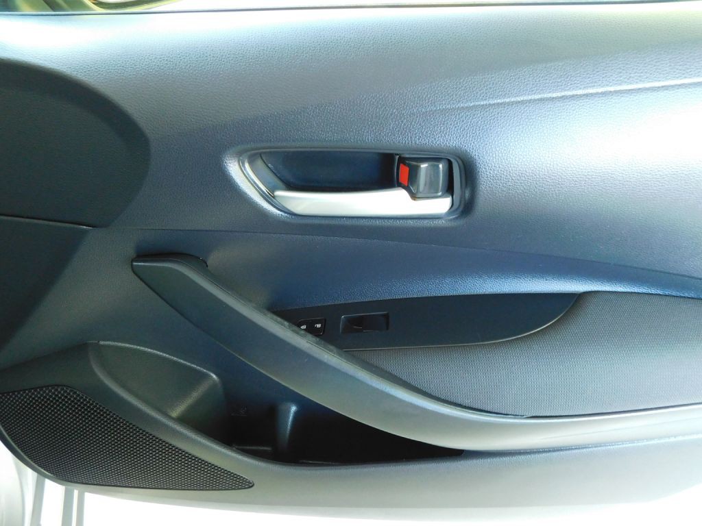 2021 Toyota Corolla Image 24