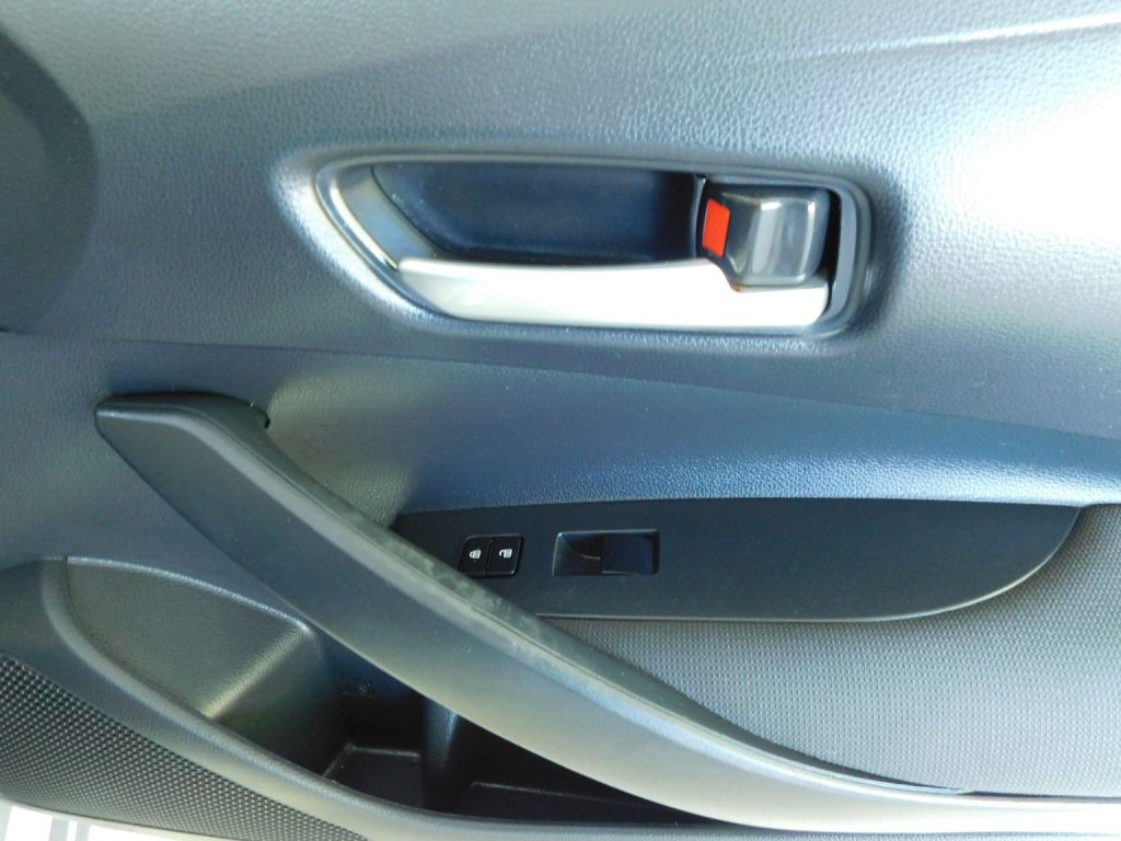 2021 Toyota Corolla Image 25