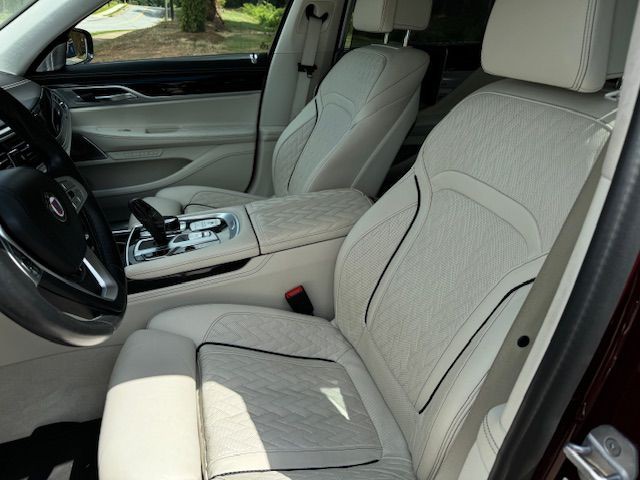2022 BMW 7 Series Image 17
