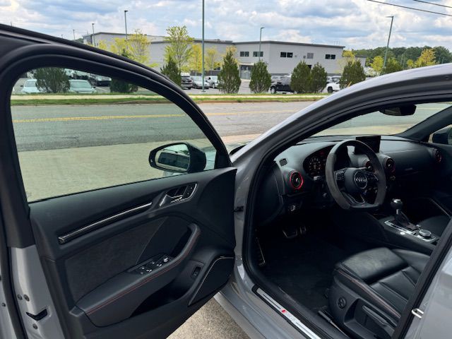 2020 Audi RS3 Image 13