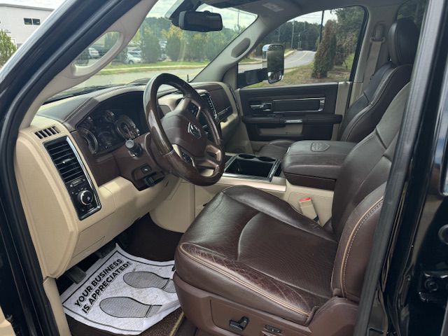 2013 RAM 3500 Image 17