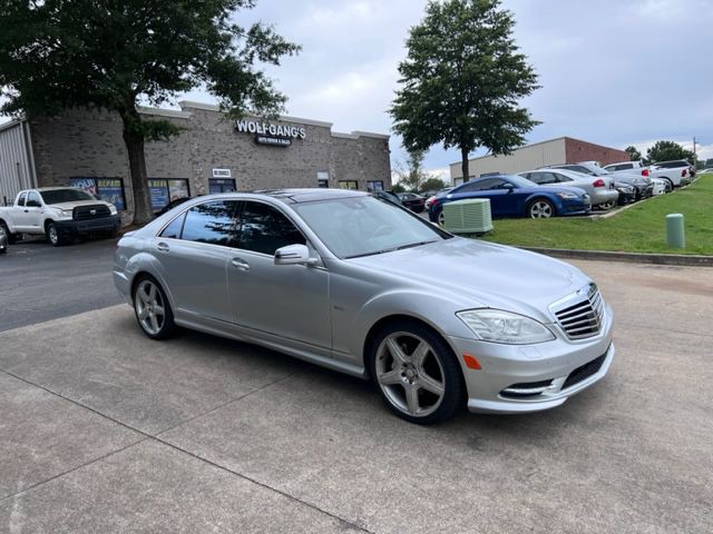 2012 Mercedes-Benz S-Class Image 3