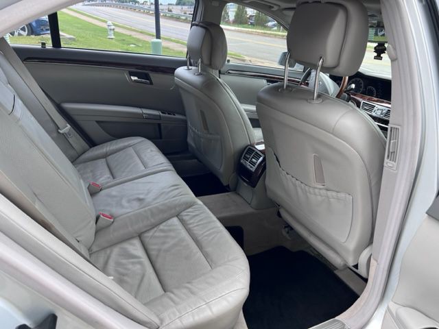 2012 Mercedes-Benz S-Class Image 12