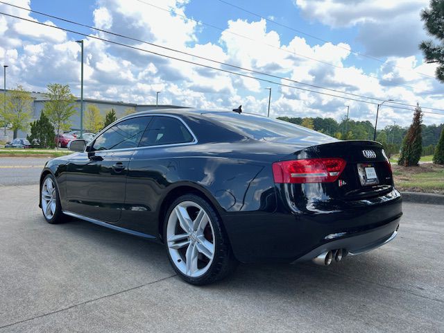 2010 Audi S5 Image 5
