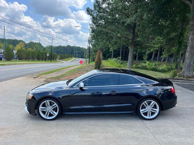 2010 Audi S5 Image 6
