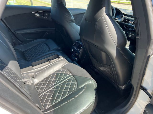 2016 Audi S7 Image 15