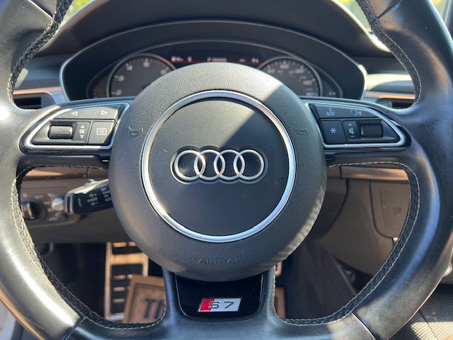 2016 Audi S7 Image 23