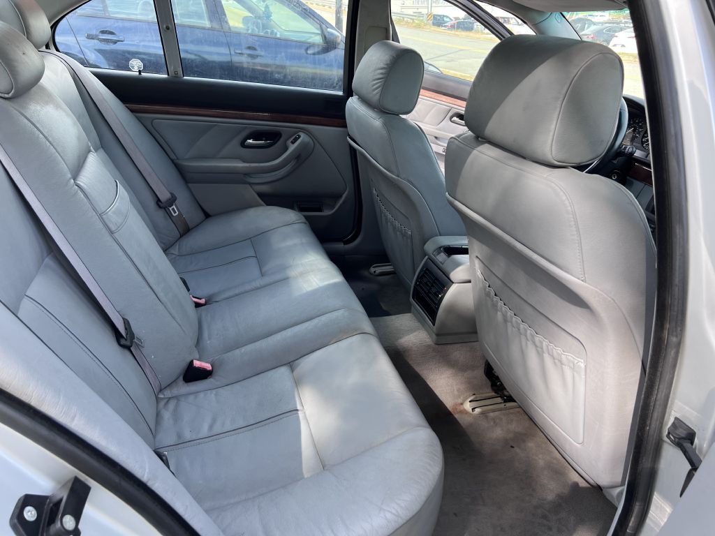 2002 BMW 5 Series Image 22