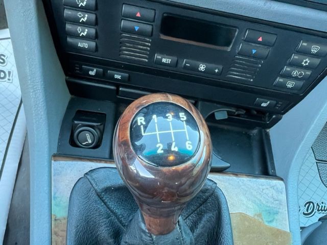 2002 BMW 5 Series Image 32