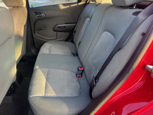 2012 Chevrolet Sonic Image 11