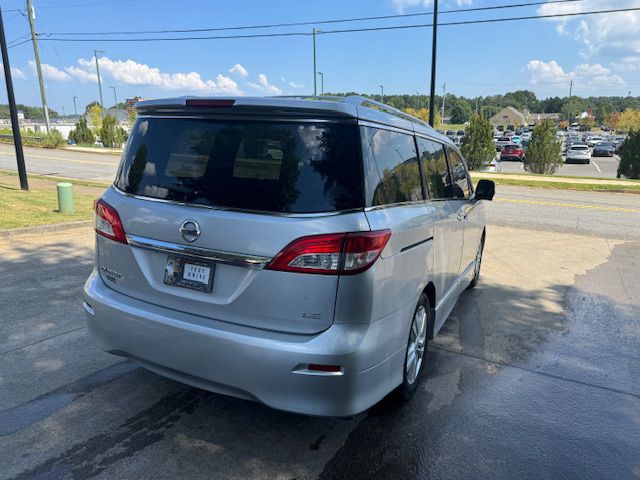 2013 Nissan Quest Image 4