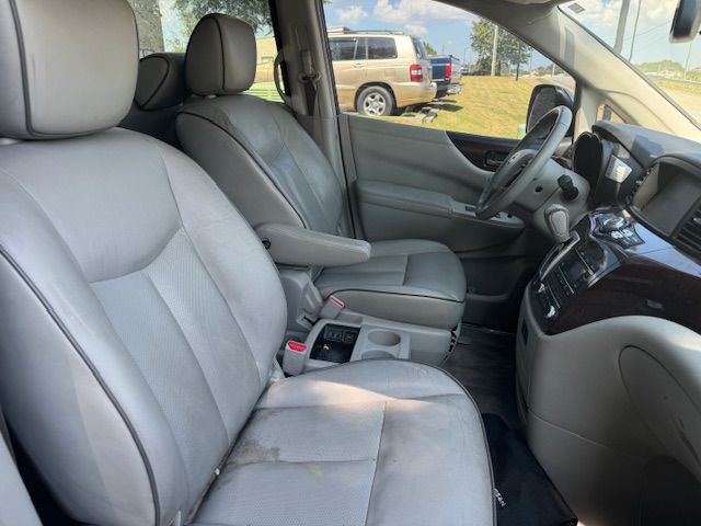 2013 Nissan Quest Image 7