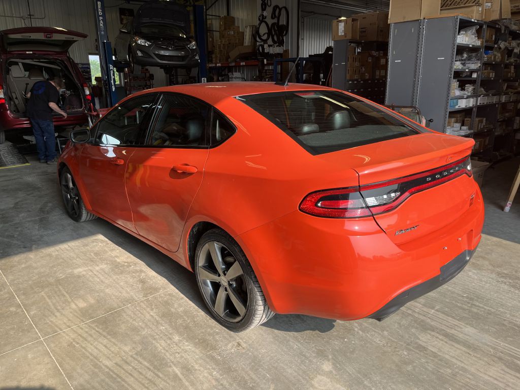 2015 Dodge Dart Image 3