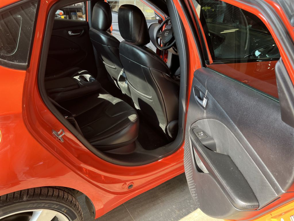 2015 Dodge Dart Image 12