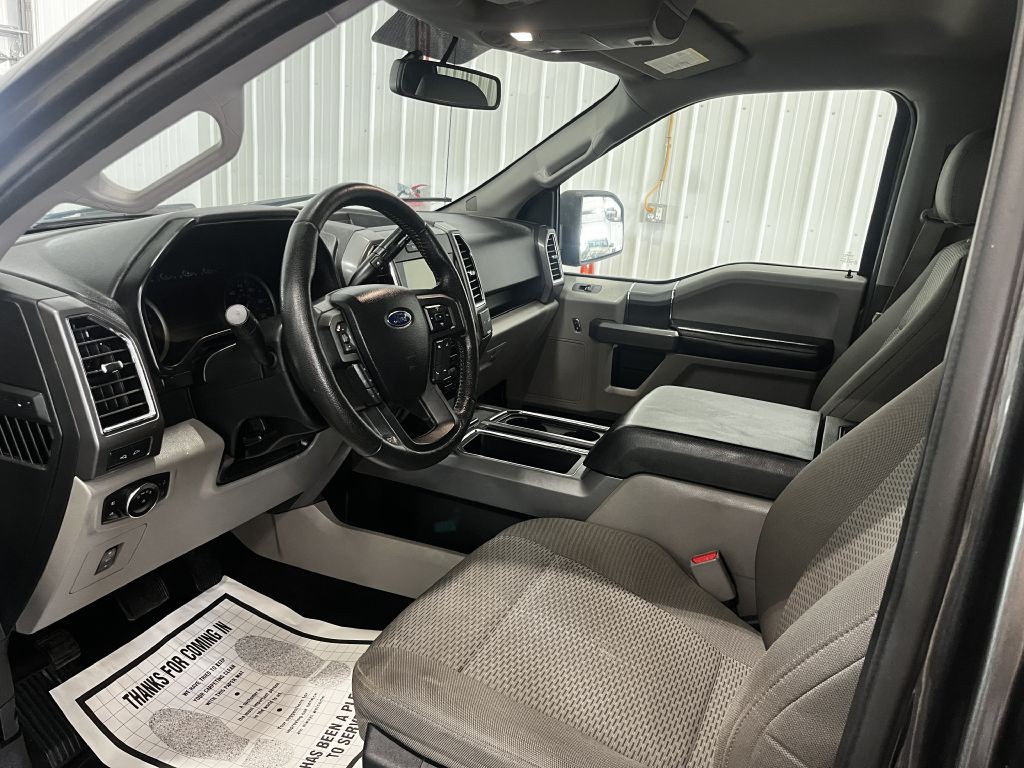 2015 Ford F-150 Image 2