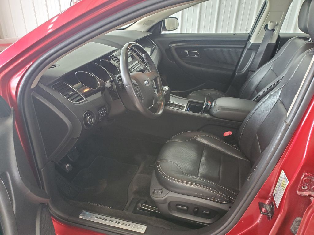 2011 Ford Taurus Image 6