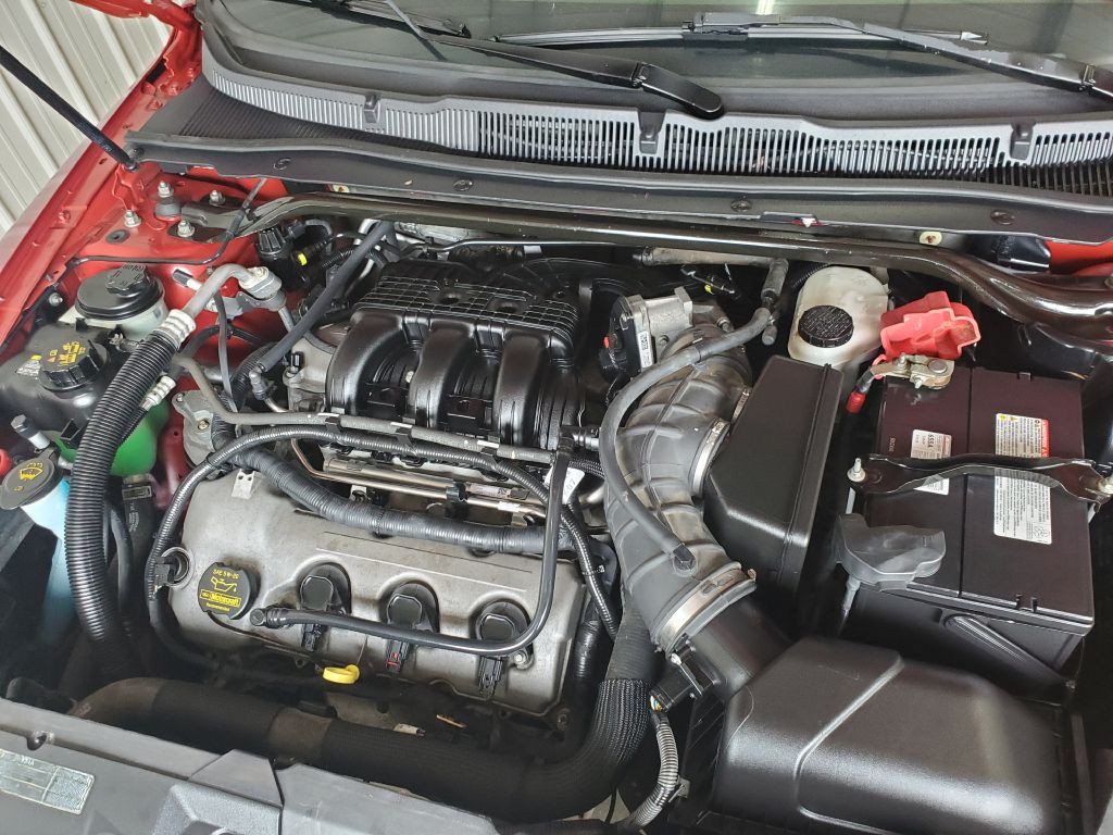 2011 Ford Taurus Image 10
