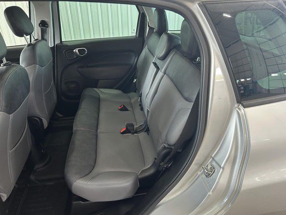 2015 FIAT 500L Image 14