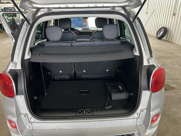 2015 FIAT 500L Image 15