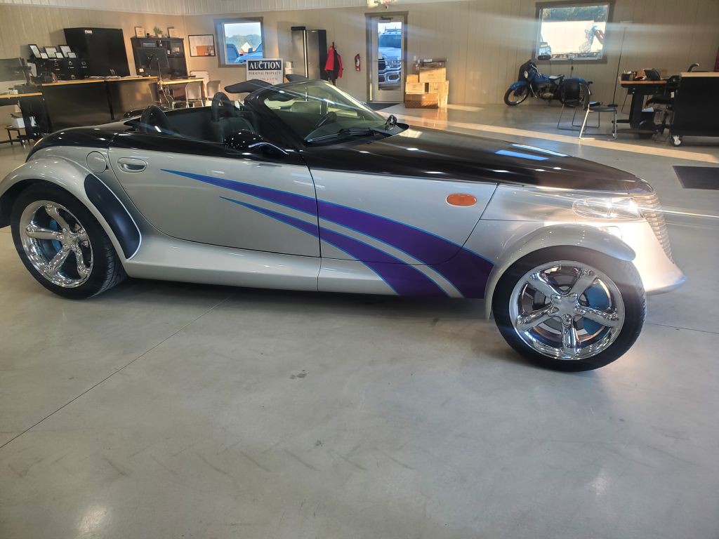 2000 Plymouth Prowler Image 2
