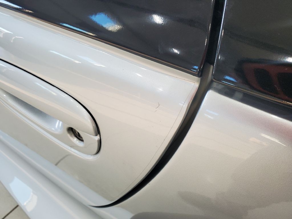 2000 Plymouth Prowler Image 10