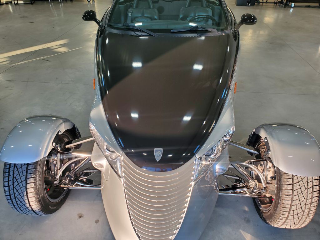 2000 Plymouth Prowler Image 17