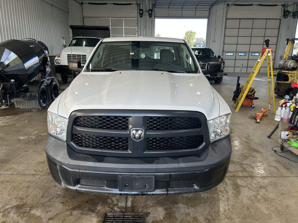 2016 RAM 1500 Image 2