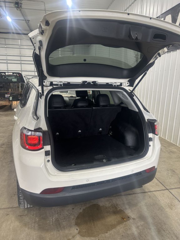 2021 Jeep Compass Image 4