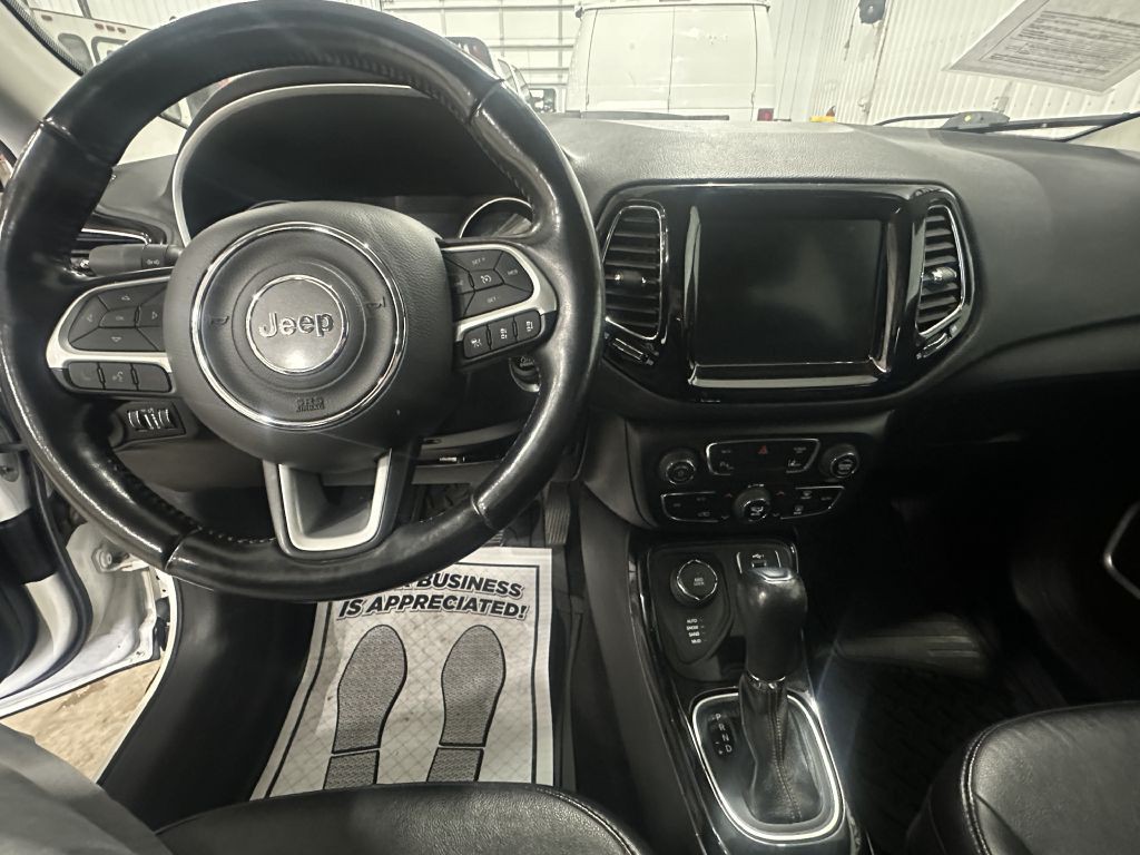 2021 Jeep Compass Image 9