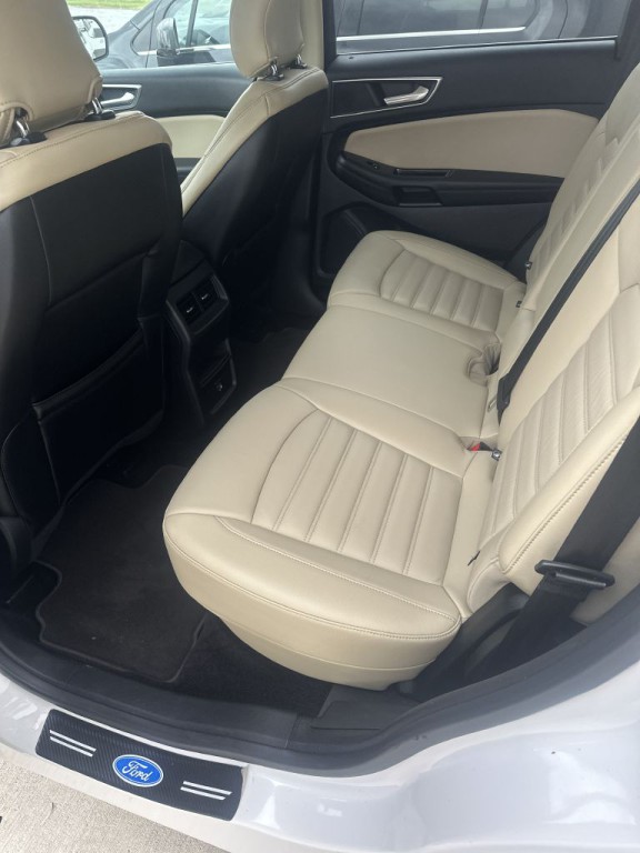 2016 Ford Edge Image 7