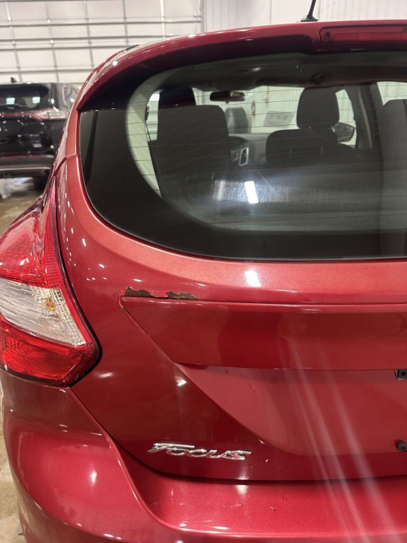 2012 Ford Focus Image 5