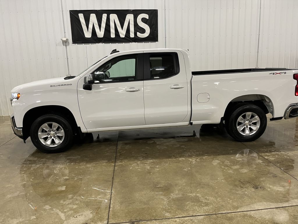 2020 Chevrolet Silverado 1500 Image 2