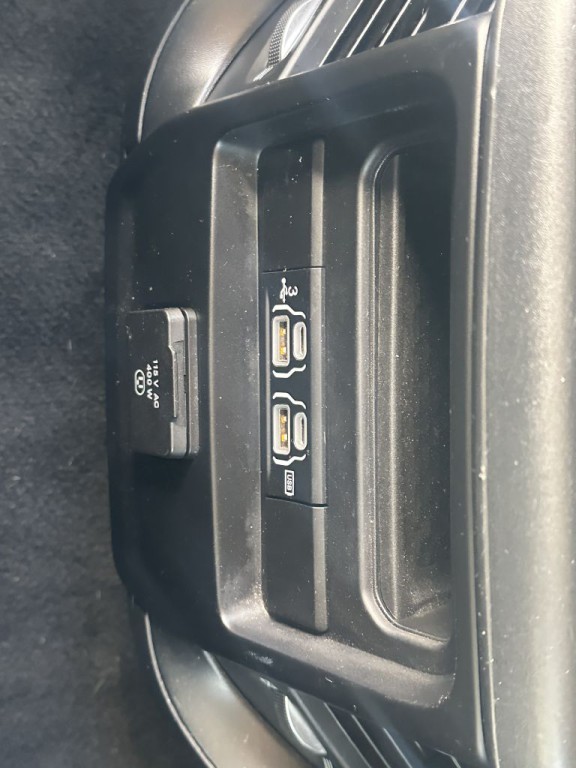 2020 RAM 1500 Image 9
