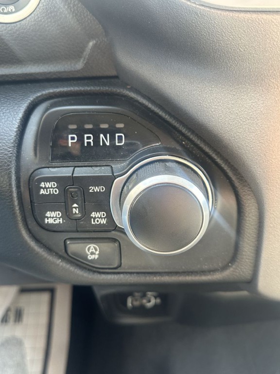 2020 RAM 1500 Image 15