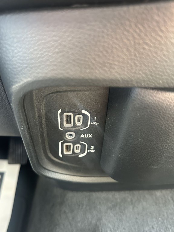 2020 RAM 1500 Image 16
