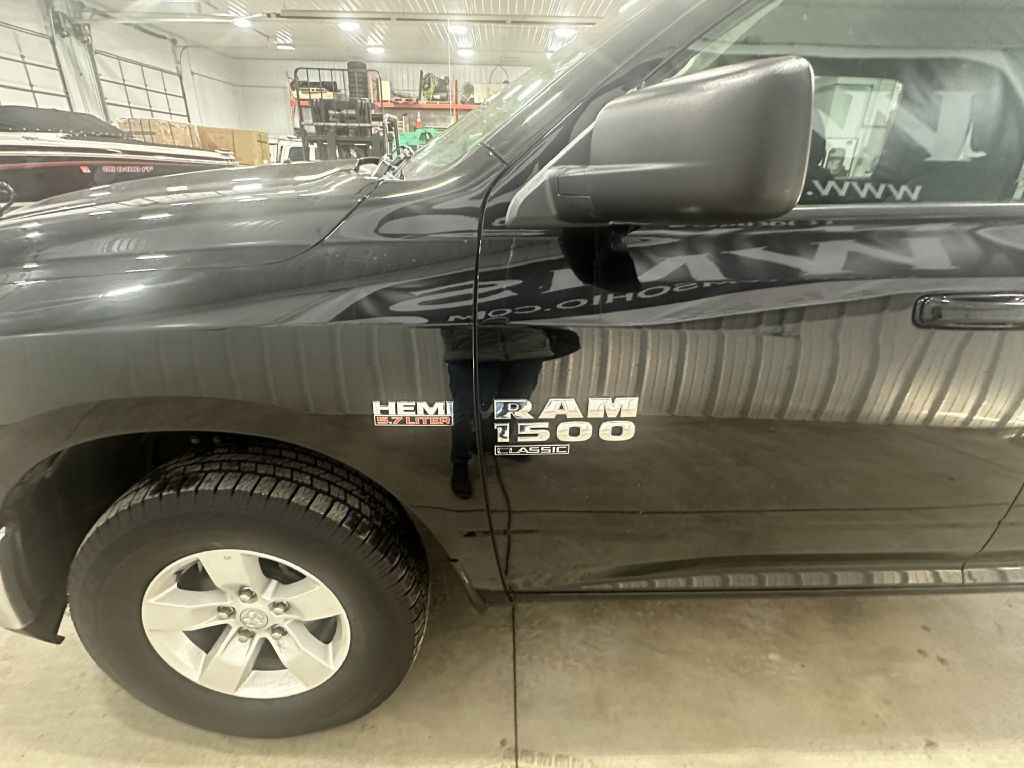 2020 RAM 1500 Image 5