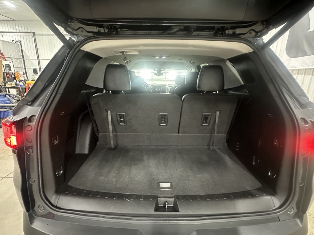 2021 Chevrolet Traverse Image 15