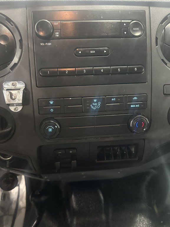 2013 Ford F-250 Image 13